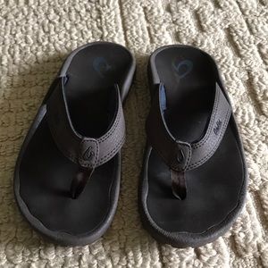 Euc olukai flip flops